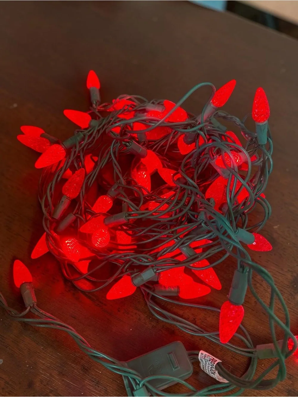 Red LED Christmas Lights String – Partial Working Strand C6 Style Bulbs Holiday